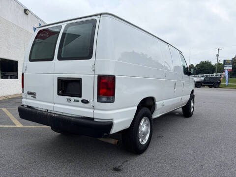 2011 Ford E-Series E-250