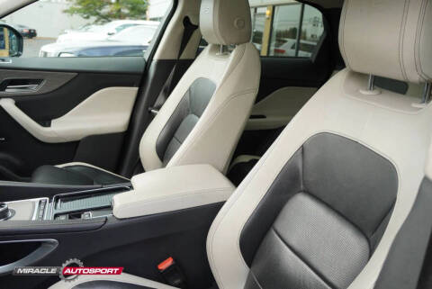 2018 Jaguar F-PACE S