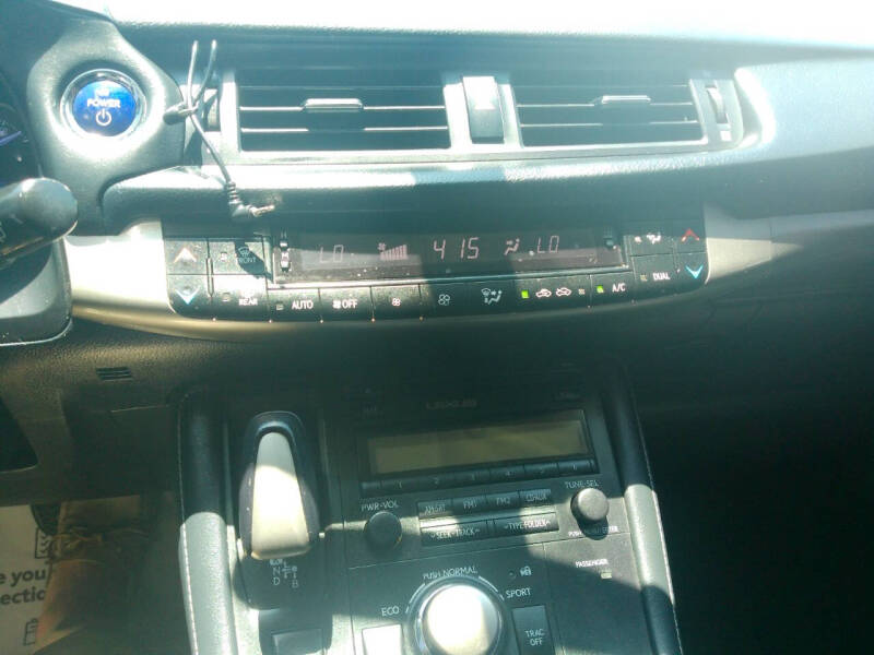 2014 Lexus CT 200h