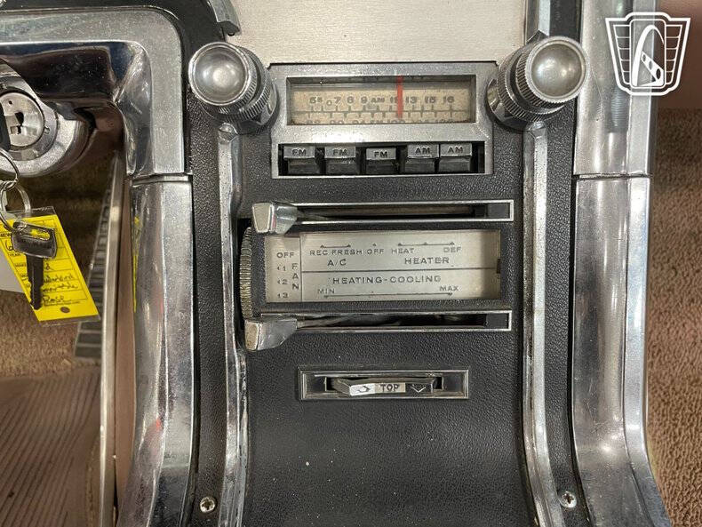 1964 Ford Thunderbird