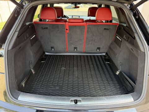 2018 Audi SQ5 3.0T quattro Premium Plus