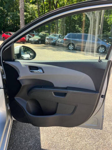 2014 Chevrolet Sonic LT Auto