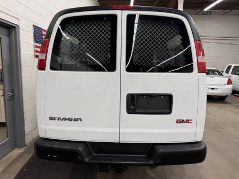 2003 GMC Savana 3500