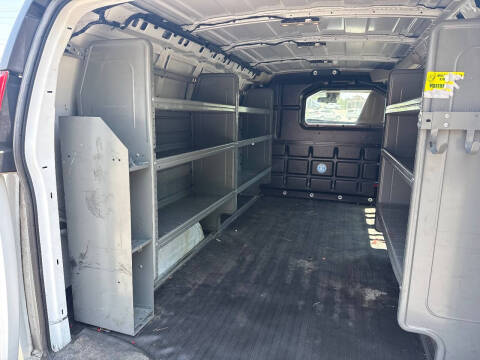 2021 Chevrolet Express 2500