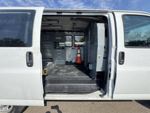 2016 Chevrolet Express 2500