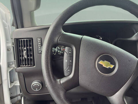 2016 Chevrolet Express LT 3500