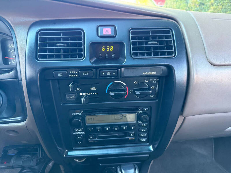 2000 Toyota 4Runner SR5