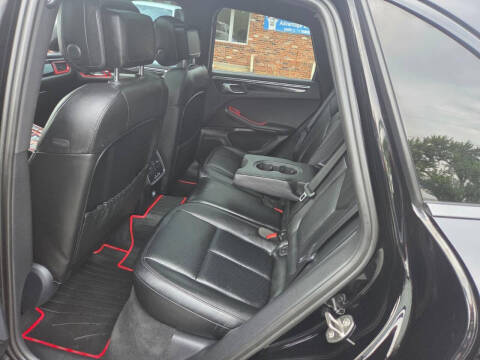 2016 Porsche Macan S