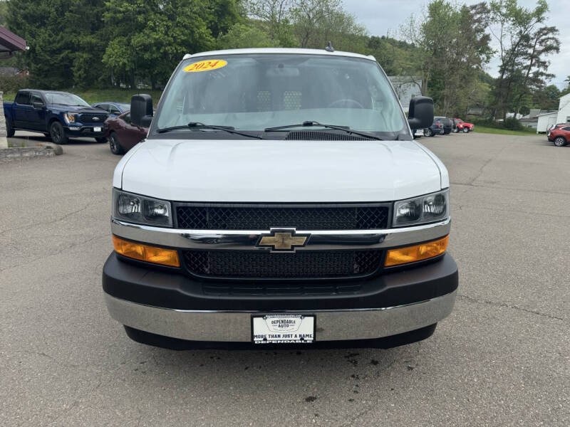 2024 Chevrolet Express 2500