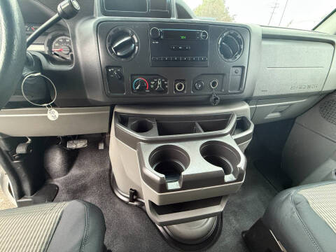 2010 Ford E-Series E-150