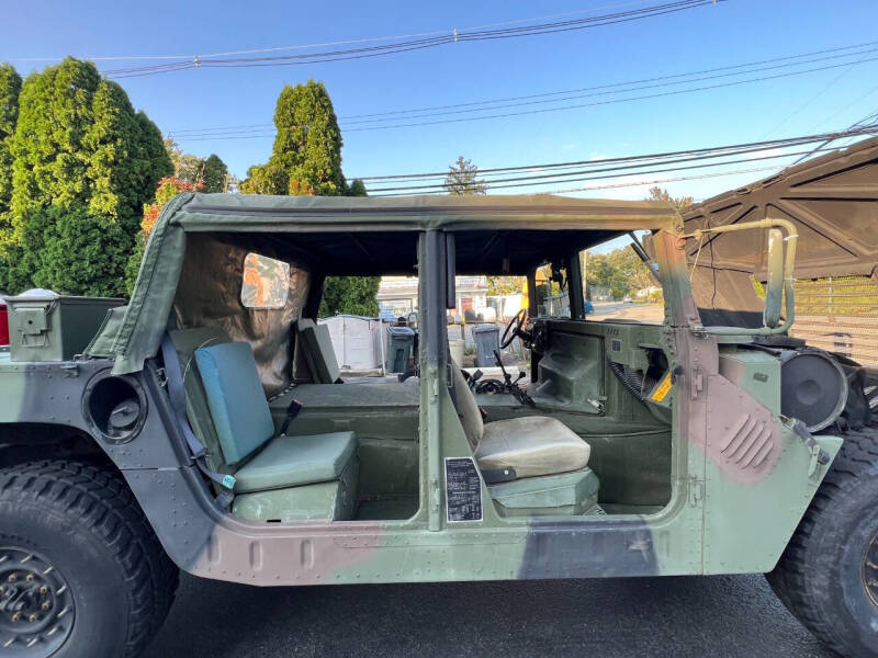 1988 AM General M1097R1 HMMWV