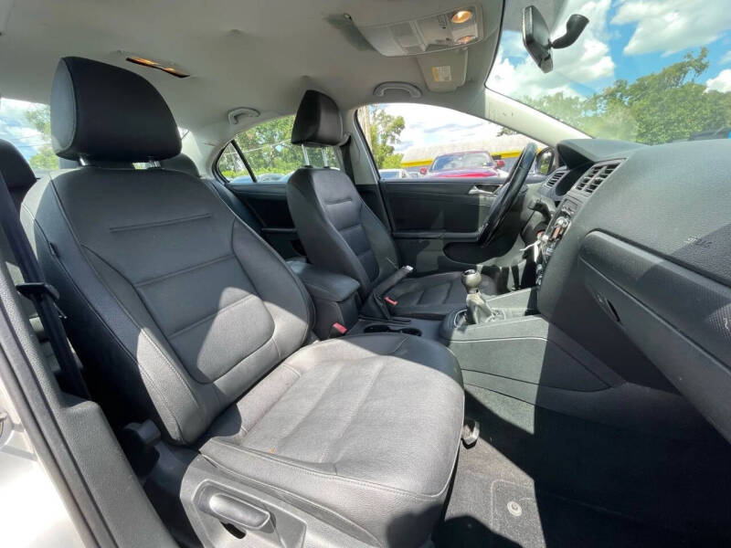 2012 Volkswagen Jetta