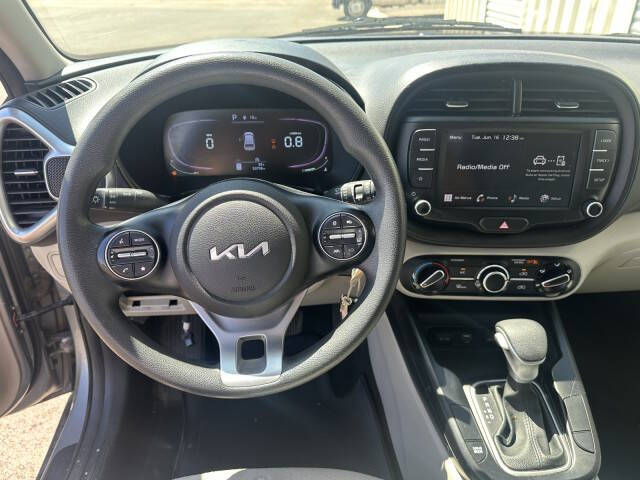 2023 Kia Soul LX