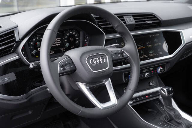 2025 Audi Q3 quattro S line Premium 45 TFSI