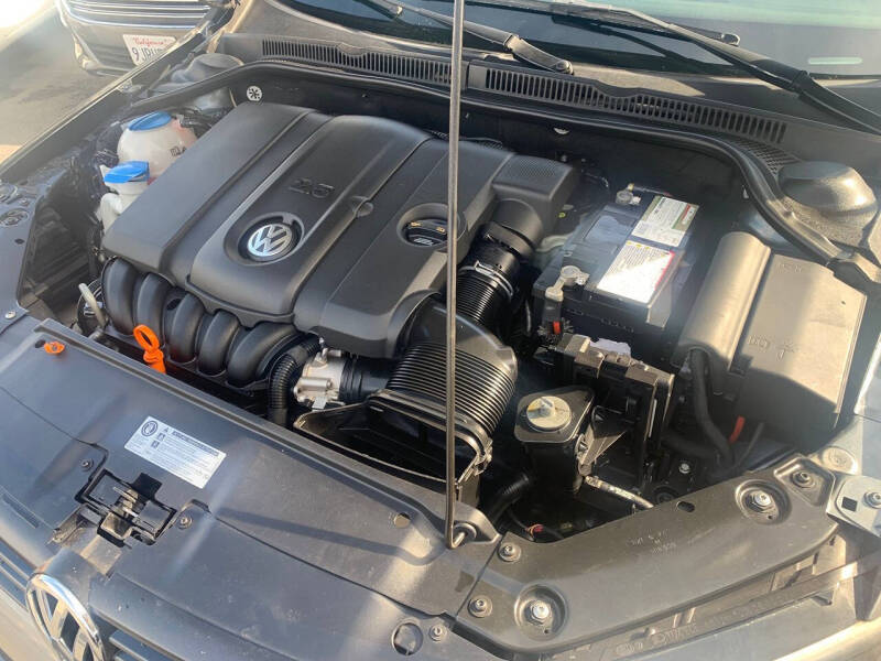 2011 Volkswagen Jetta SE PZEV