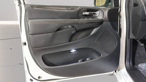 2018 Dodge Grand Caravan SE Plus