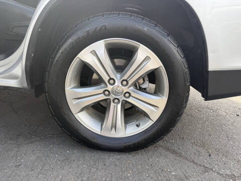 2011 Toyota Highlander Limited