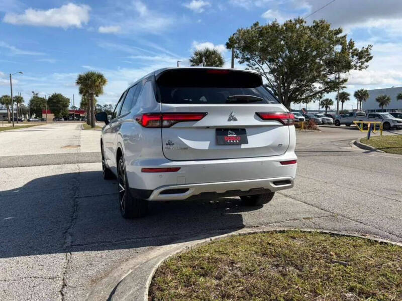 2024 Mitsubishi Outlander