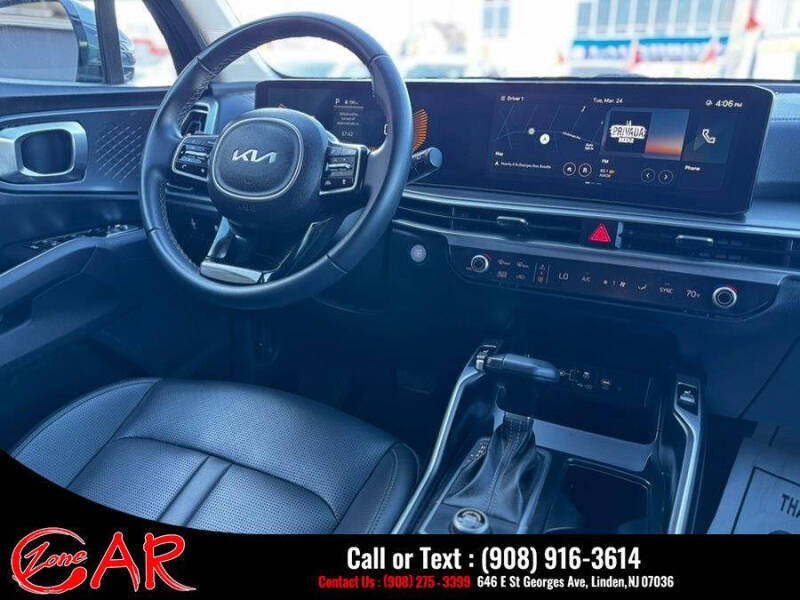 2024 Kia Sorento S