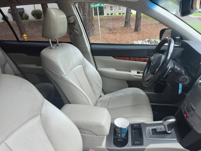 2011 Subaru Outback 2.5i Limited