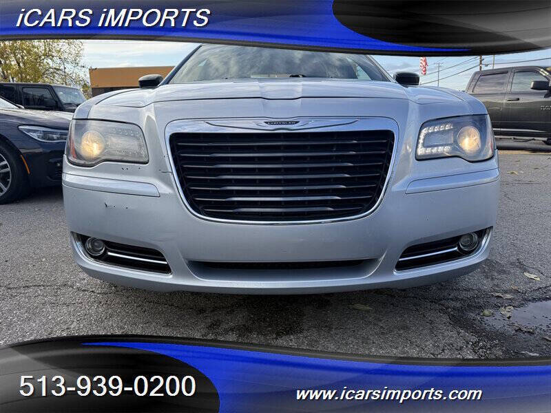 2013 Chrysler 300 Glacier Edition