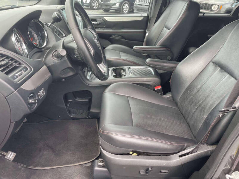 2017 Dodge Grand Caravan GT