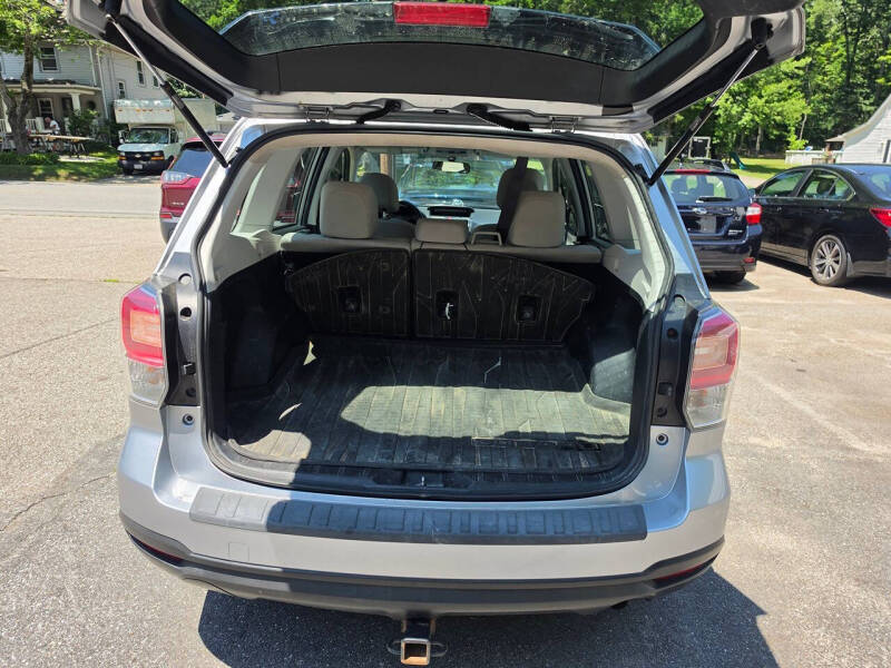 2017 Subaru Forester 2.5i