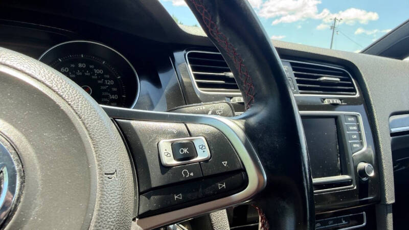 2016 Volkswagen Golf GTI S
