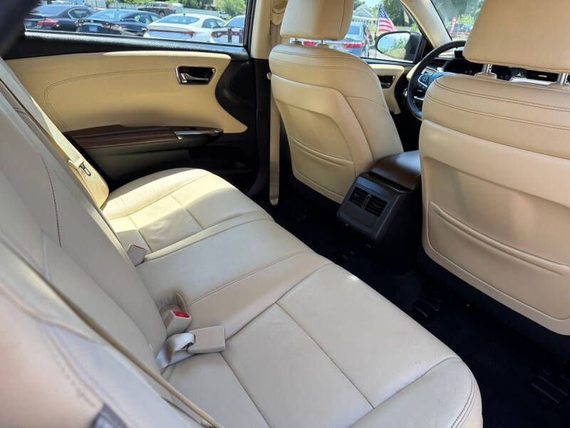 2017 Toyota Avalon XLE