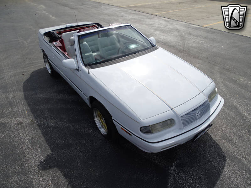 1994 Chrysler Le Baron GTC