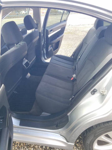 2014 Subaru Legacy 2.5i Premium