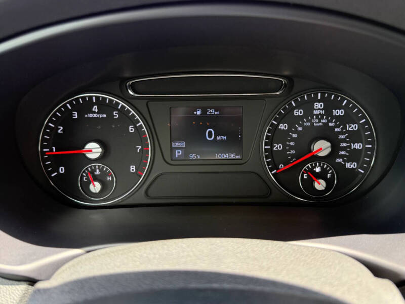 2020 Kia Sorento LX
