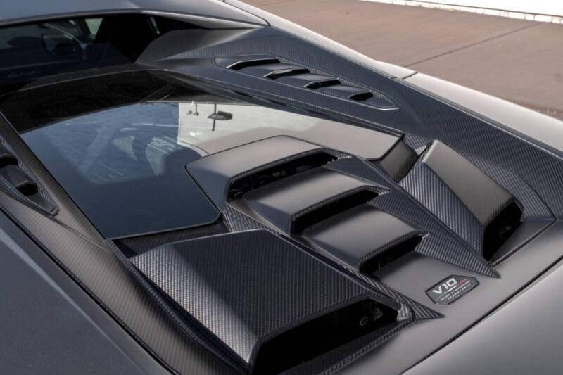 2023 Lamborghini Huracan Tecnica