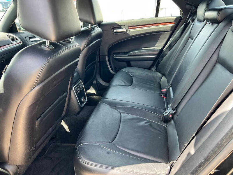 2013 Chrysler 300