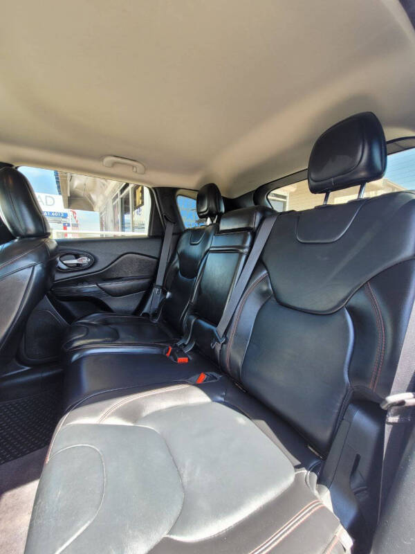 2016 Jeep Cherokee Trailhawk