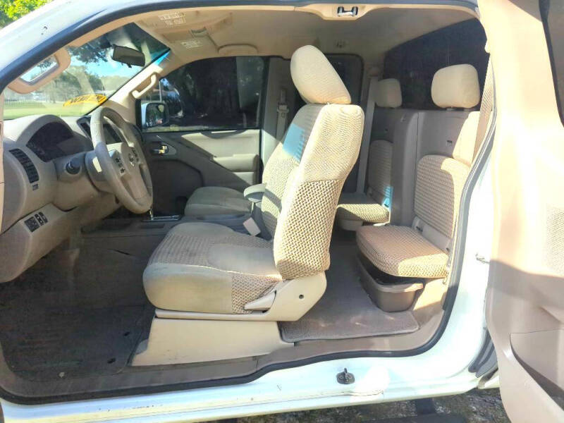 2017 Nissan Frontier S