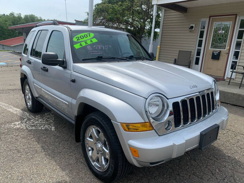 2007 Jeep Liberty for sale at G & G Auto Sales in Steubenville OH