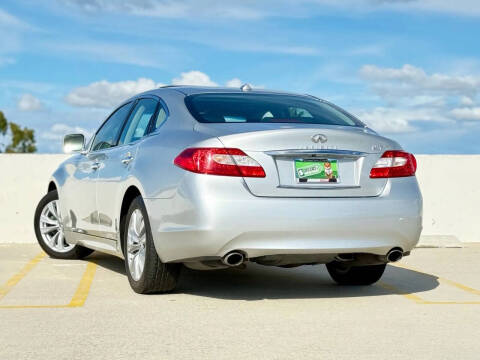 2011 Infiniti M37