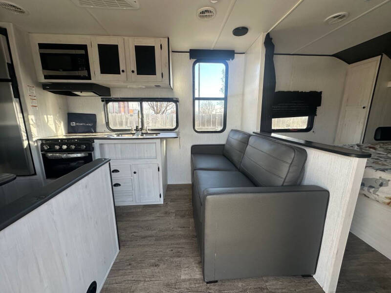 2023 Heartland Trail Runner 251BH