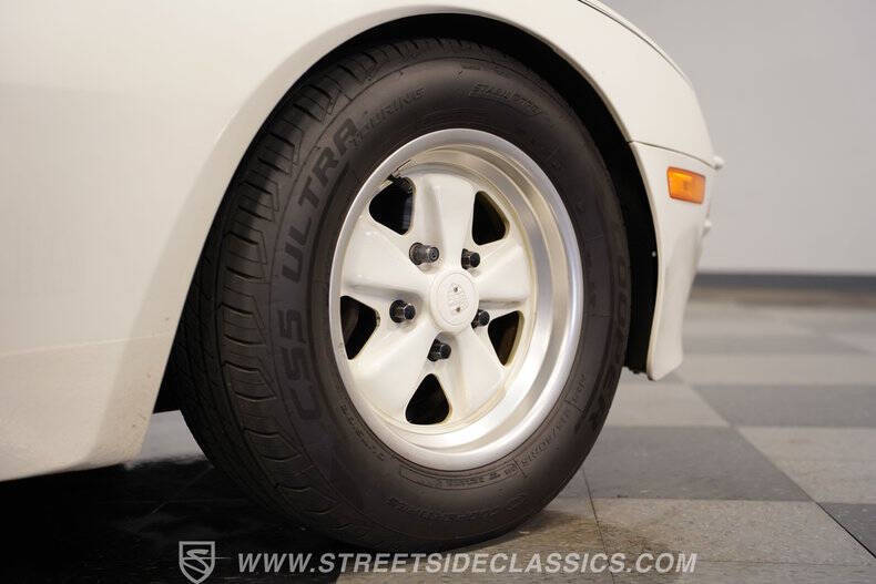 1985 Porsche 944
