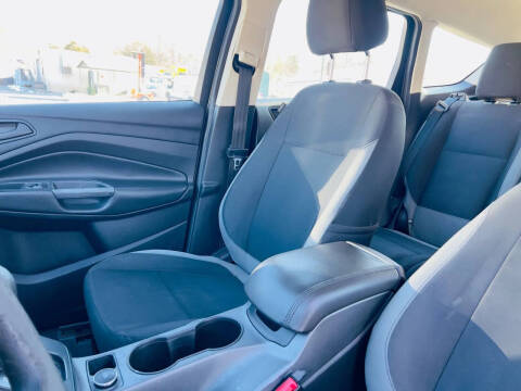 2014 Ford Escape S