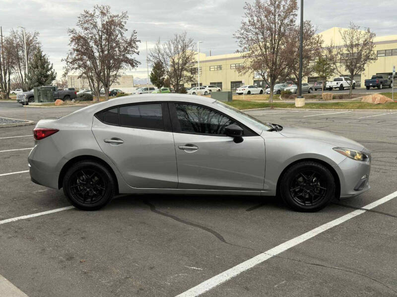 2014 Mazda MAZDA3 i SV