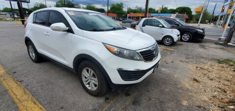 2011 Kia Sportage for sale at C.J. AUTO SALES llc. in San Antonio TX