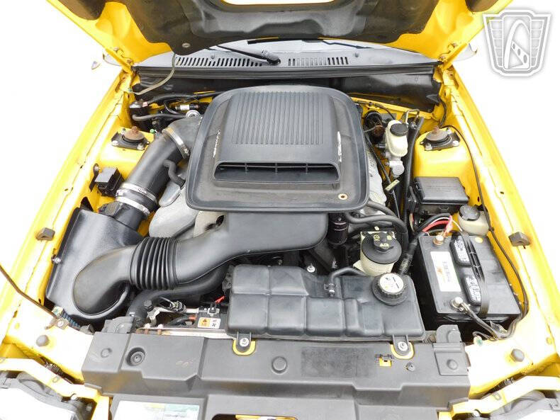 2004 Ford Mustang Mach 1 Premium