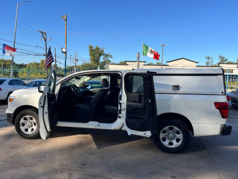 2019 Nissan Titan SV