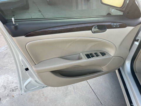 2011 Buick Lucerne CXL