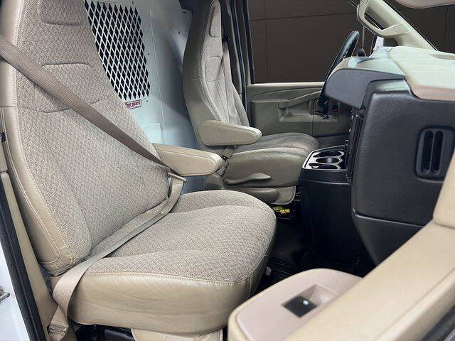 2020 Chevrolet Express 2500