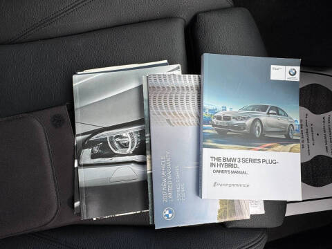 2017 BMW 3 Series 330e iPerformance