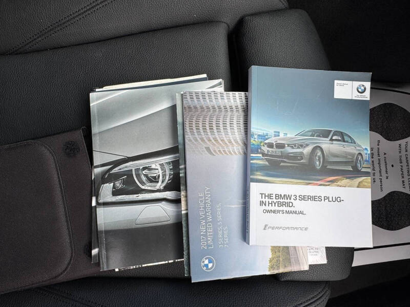 2017 BMW 3 Series 330e iPerformance