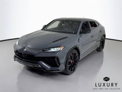 2023 Lamborghini Urus S